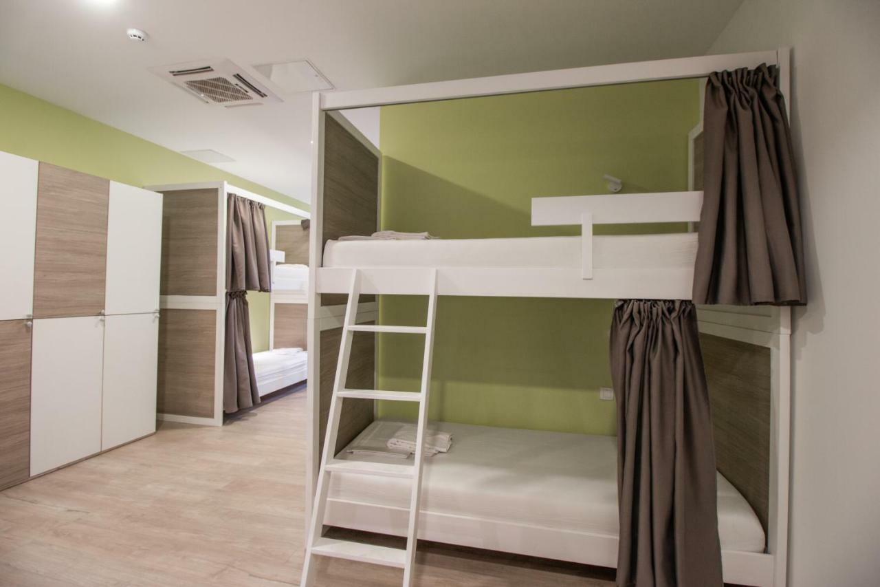 Dandelion Hostel Zadar Luaran gambar