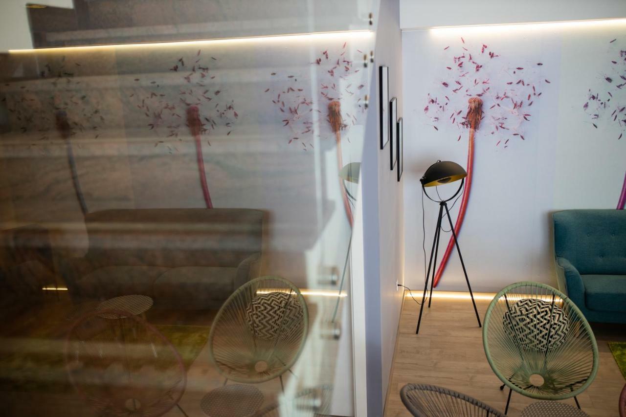 Dandelion Hostel Zadar Luaran gambar